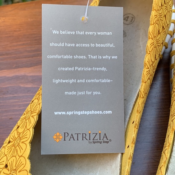 PATRIZIA BY SPRING STEP - Beautiful/Never Worn Spring/Summer Attire Shoes - Picture 6 of 7